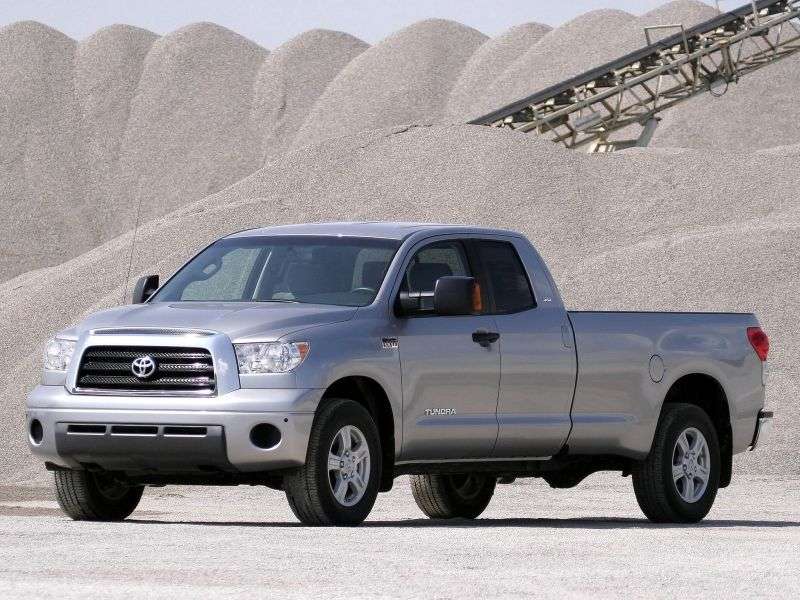 Toyota Tundra 2nd generation Double Cab pickup 4 doors 5.7 AT (2007–2008)