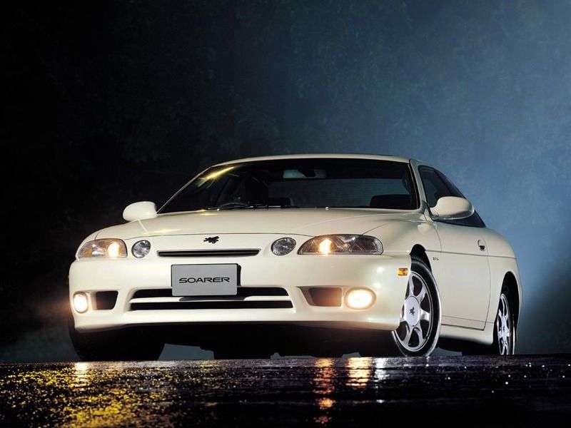 Toyota Soarer Z30 [zmiana stylizacji] coupe 4.0 AT GT (1996 2001)