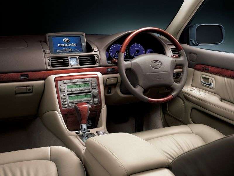Toyota Progres 1.generacja [zmiana stylizacji] sedan 2.5 AT 4WD (2001 2007)