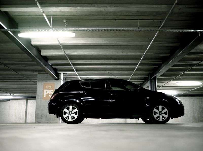 Toyota Will VS hatchback 1.generacji 1.5 AT (2002 2004)
