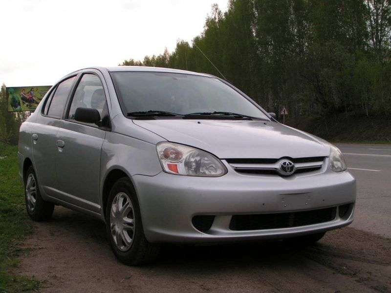 Toyota Echo 1st generation [restyling] 1.5 MT Overdrive sedan (2003–2005)