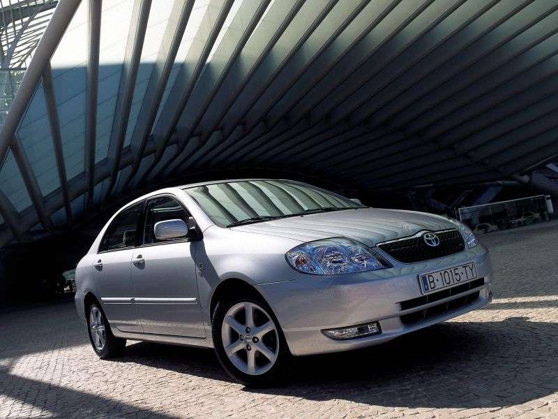 Toyota Corolla E120 4 drzwiowy sedan 1,6 AT (2001 2004)
