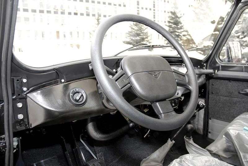UAZ Hunter 1st generation convertible 2.2 D MT 4WD Diesel (2012) (2003 – present)