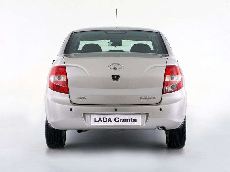 VAZ (Lada) Granta 4 drzwiowy sedan pierwszej generacji. 1.6 AT 16kl 21902 42 016 Lux (2013) (2012 obecnie)
