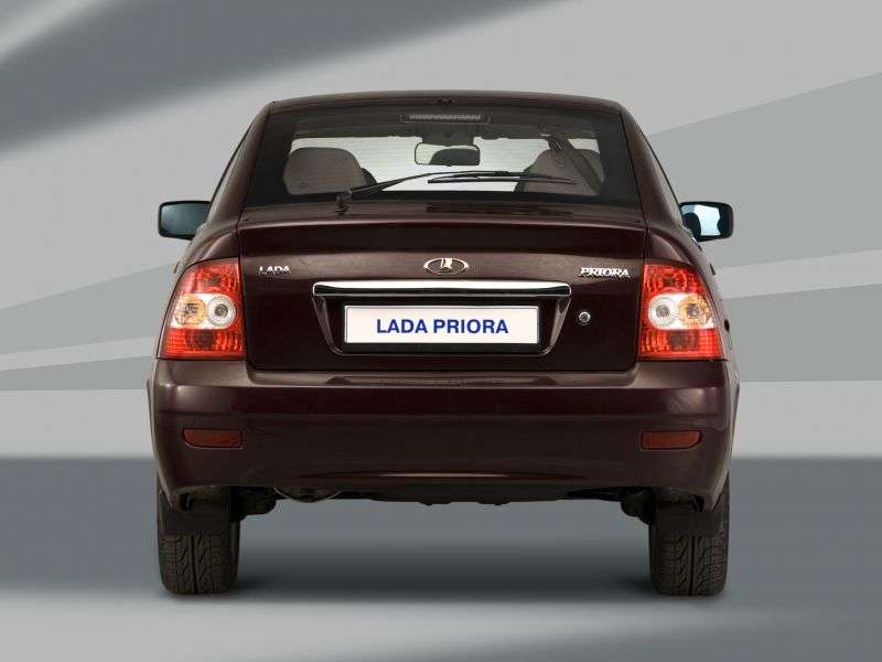 VAZ (Lada) Priora 1st generation 2172 hatchback 5 bit. 1.6 MT 16 cells (Euro 3) Lux (2,272 01 018 (2007–2012)