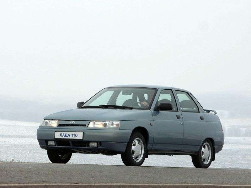VAZ (Lada) 2110 1st generation 4 door sedan. 1.6 MT 21104 (2004–2007)