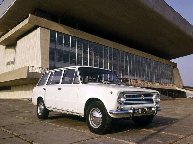 VAZ (Lada) 2102 1st generation station wagon 1.3 MT (1971–1985)