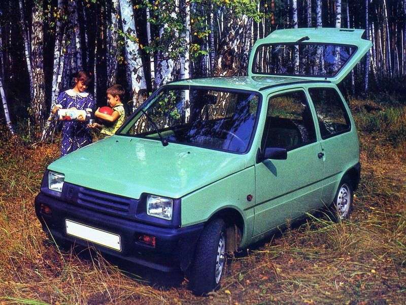 VAZ (Lada) 1111 Oka 1st generation hatchback 0.65 MT (1990–1996)