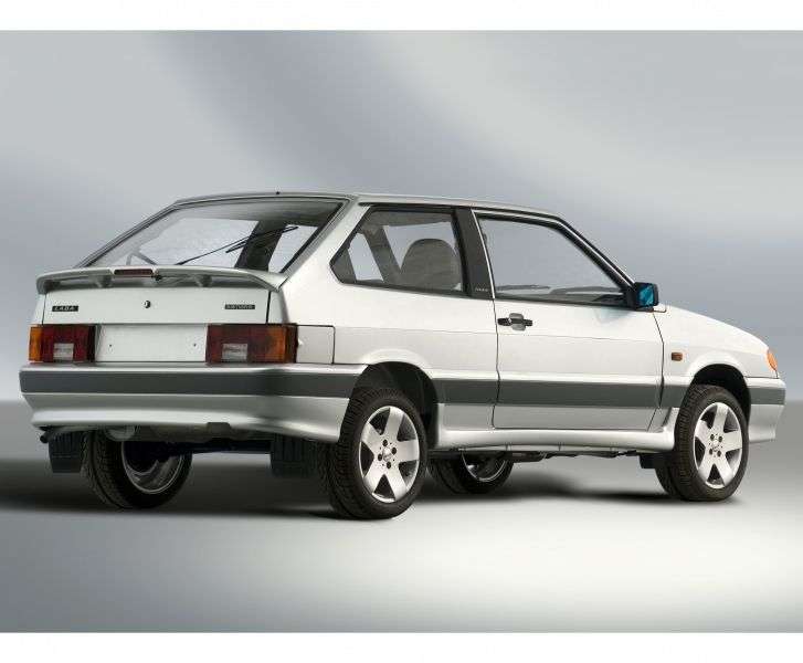 VAZ (Lada) 2113 1st generation hatchback 1.6 MT 8kl (Euro 4) 21134 40 012 Standard (2011–2013)