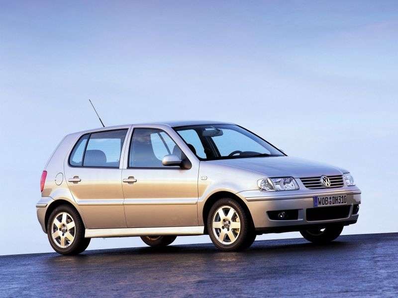 Volkswagen Polo 3rd generation [restyling] hatchback 5 dv. 1.4 MT 16V (2000–2002)