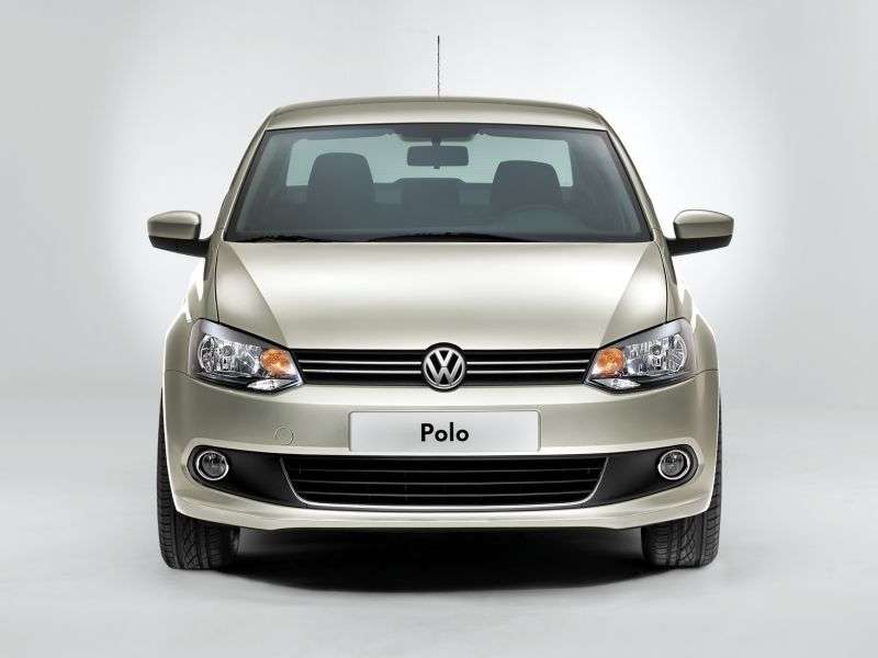 Volkswagen Polo 5 generation sedan 1.6 MT Comfortline (2013) (2010 – current century)