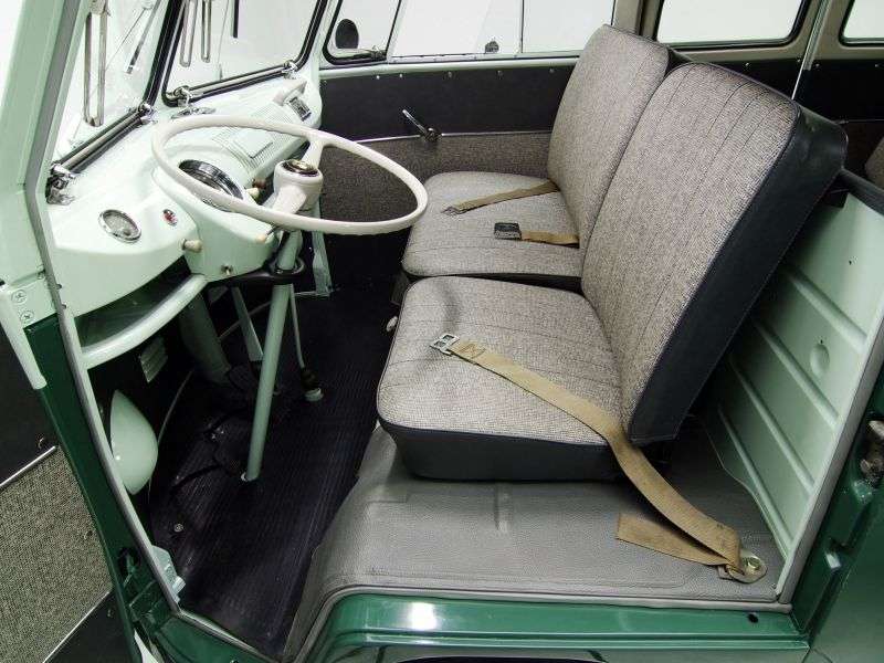 Volkswagen Transporter T1 [zmiana stylizacji] minibus 3 drzwiowy. 1,5 mln ton (1963 1967)