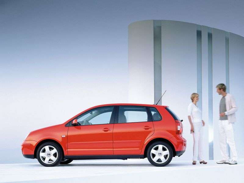Volkswagen Polo 4 generacji hatchback 5 drzwiowy. 1.4 FSI MT (2001 2005)