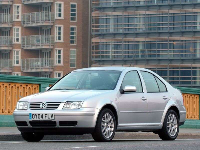 Volkswagen Bora 1st generation 2.3 V5 MT sedan (1998–2000)