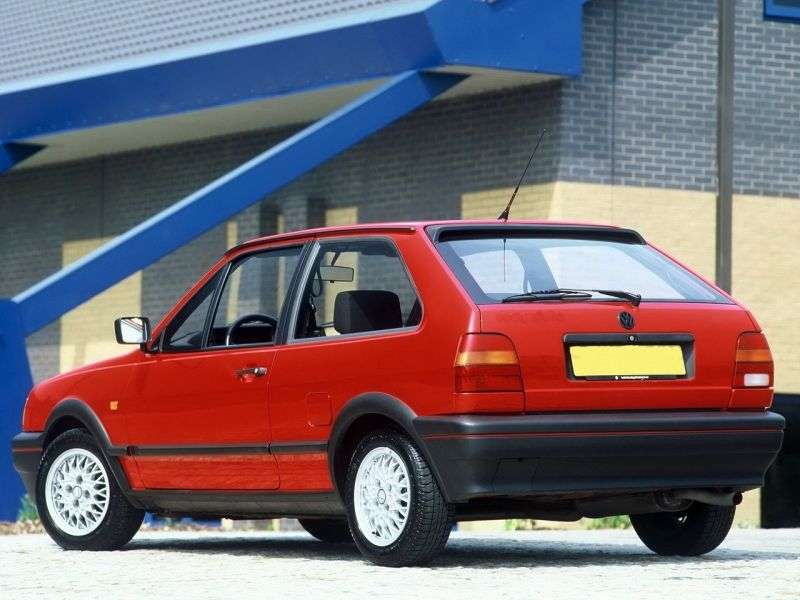 Volkswagen Polo 2nd generation [restyling] hatchback 1.0 MT (1990–1992)