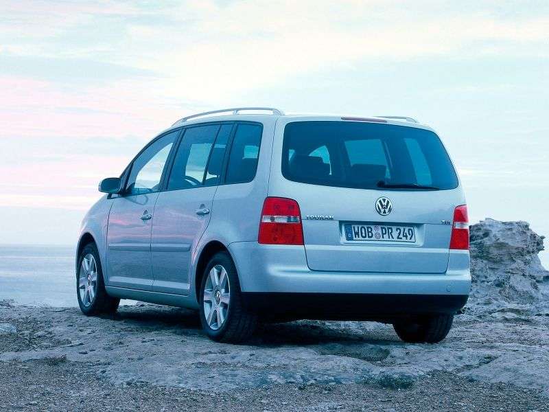 Volkswagen Touran minivan pierwszej generacji 1.9 TDI MT (2003 2007)