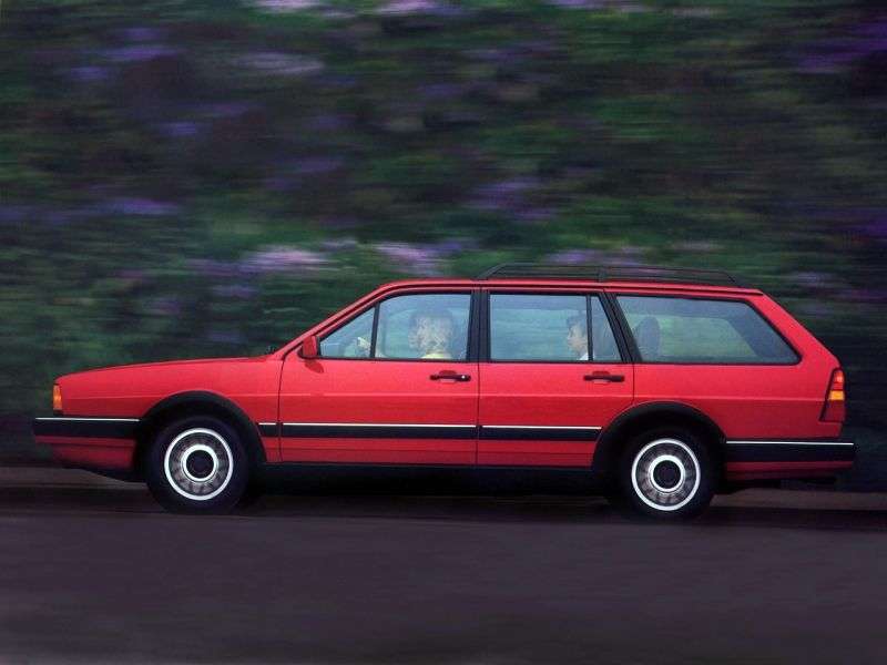 Volkswagen Quantum 1st generation 1.8 MT wagon (1985–1988)
