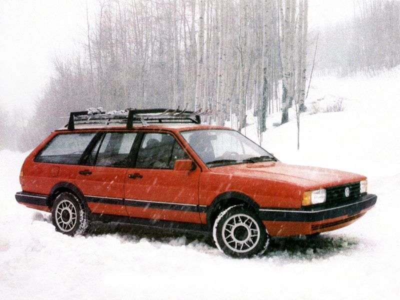 Volkswagen Quantum kombi 1.generacji 1.8 MT (1985 1988)