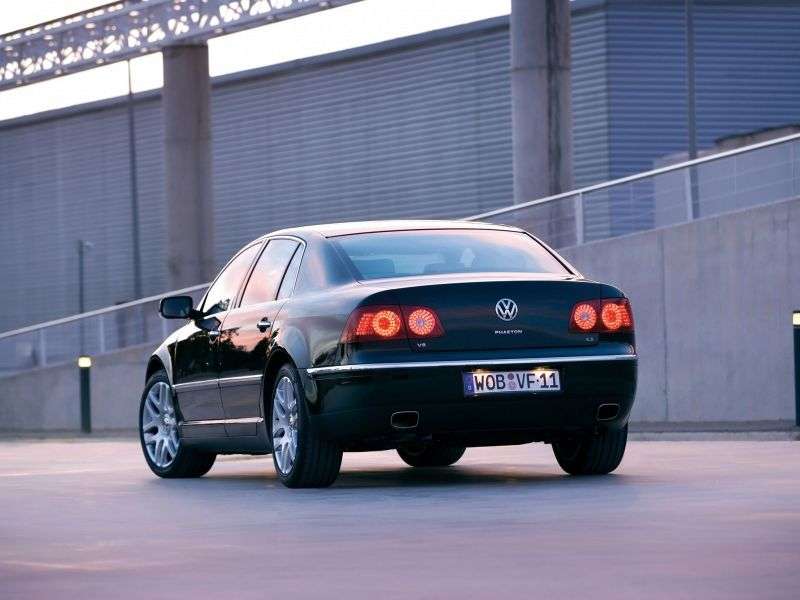 Volkswagen Phaeton 1st generation [restyling] 3.0 TD 4Motion MT sedan (2007–2010)