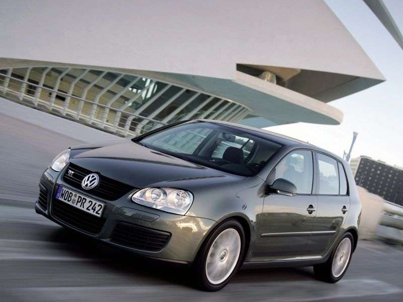 5 drzwiowy Volkswagen Golf 5 generacji GT hatchback 2.0 TDI MT (2005 2008)