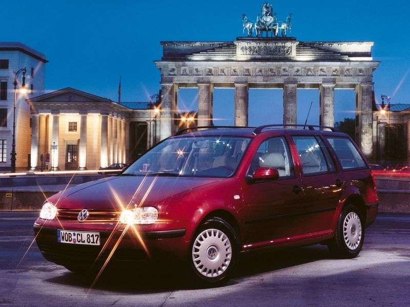 Volkswagen Golf 4 generacji kombi 1.6 MT (2000 2006)