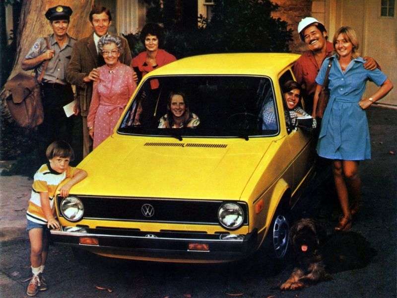 5 drzwiowy hatchback Volkswagen Golf 1 generacji 1,1 mln t (1974 1983)