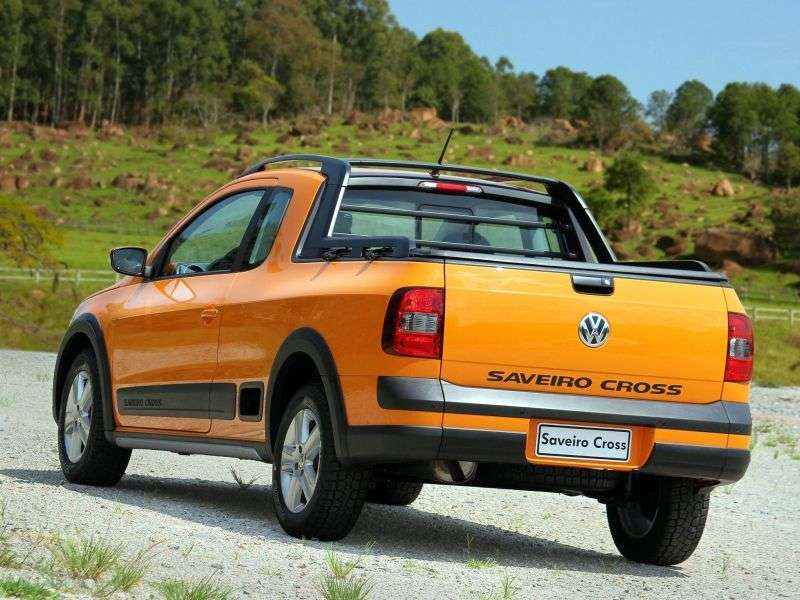 Volkswagen Saveiro Cross 2 drzwiowy pickup piątej generacji 1,6 MT (2009 obecnie)