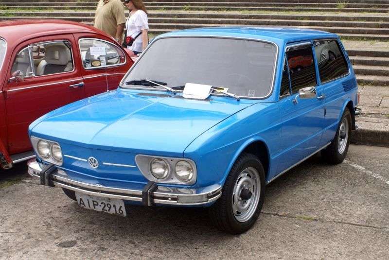 Volkswagen Brasilia 1st generation hatchback 3 dv. 1.6 MT (1977–1982)