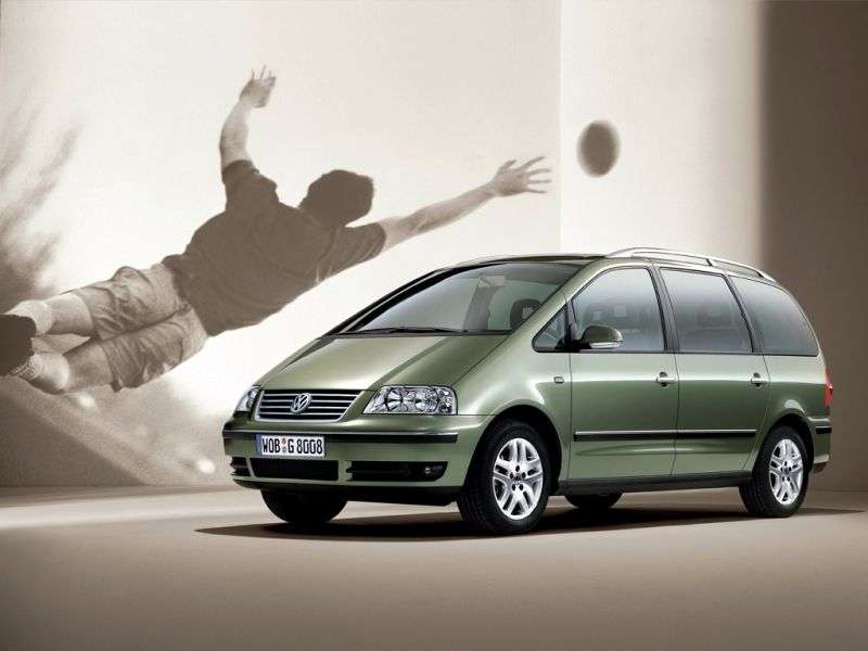 Volkswagen Sharan pierwszej generacji [druga zmiana stylizacji] minivan 2.8 MT (2003–2010)