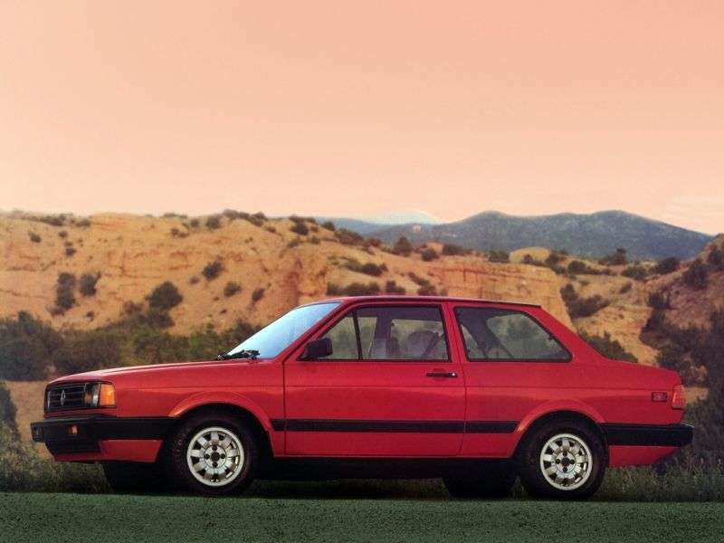 Volkswagen Fox pierwszej generacji sedan 2 drzwiowy 1,8 MT (1987 1991)