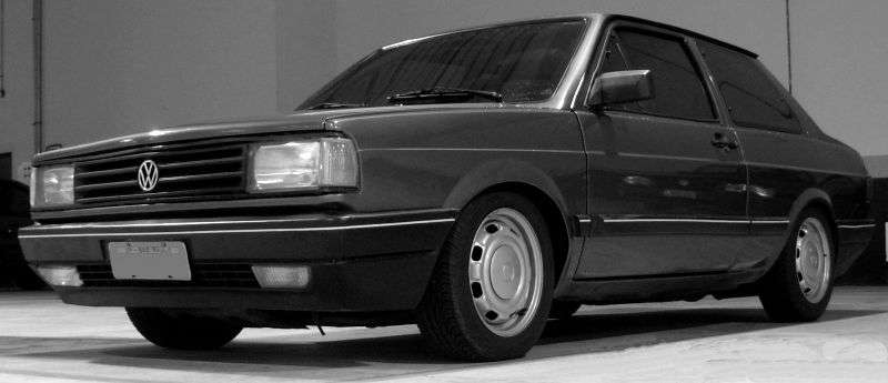 Volkswagen Fox pierwszej generacji sedan 2 drzwiowy 1,8 MT (1987 1991)