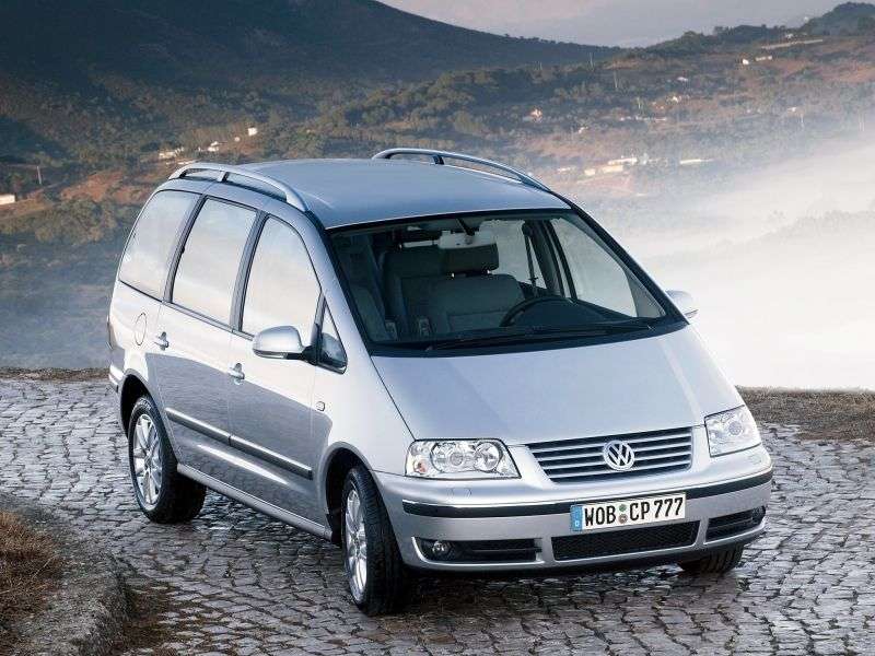 Volkswagen Sharan 1st generation [2nd restyling] minivan 2.0 MT (2003–2010)
