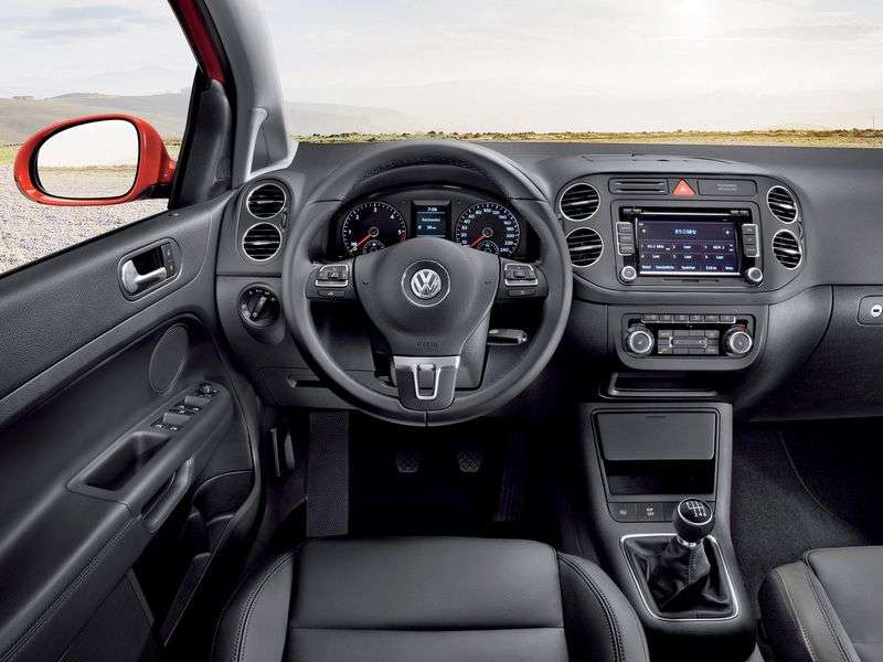 Volkswagen Golf 6th generation Plus hatchback 5 dv. 1.6 MT Trendline (2009 – present)