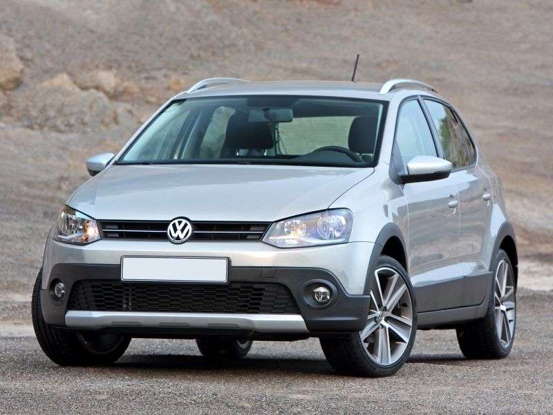 5 drzwiowy Volkswagen Polo CrossPolo hatchback 5 drzwiowej generacji. 1.4 DSG Basic (2009 obecnie)