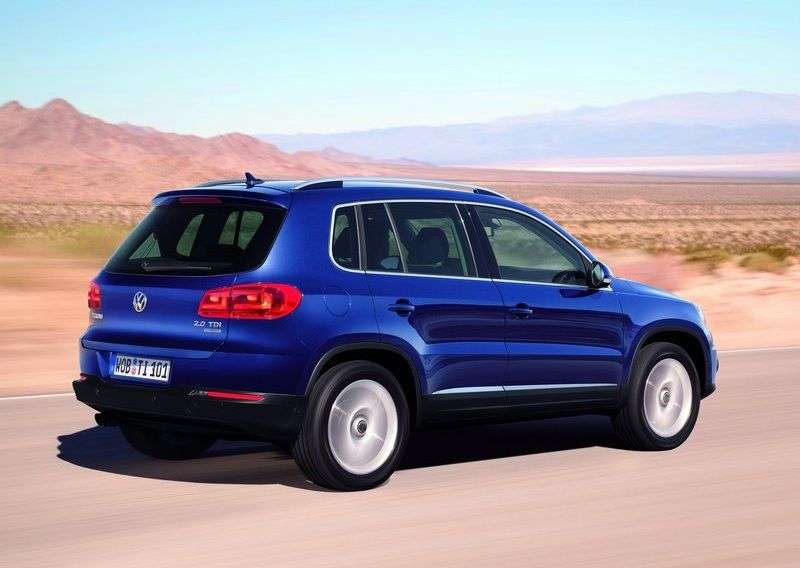 Volkswagen Tiguan 1st generation [restyled] crossover 2.0 TSI 4Motion AT Sport & Style (2011 – n.)