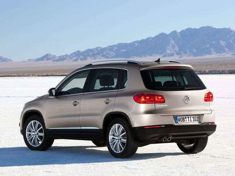 Volkswagen Tiguan pierwszej generacji [zmiana stylizacji] crossover 2.0 TDI 4Motion AT Track & Field (2011 obecnie)