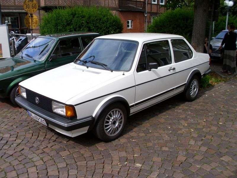Volkswagen Jetta 2 drzwiowy sedan pierwszej generacji 1,6 mln ton (1981 1984)