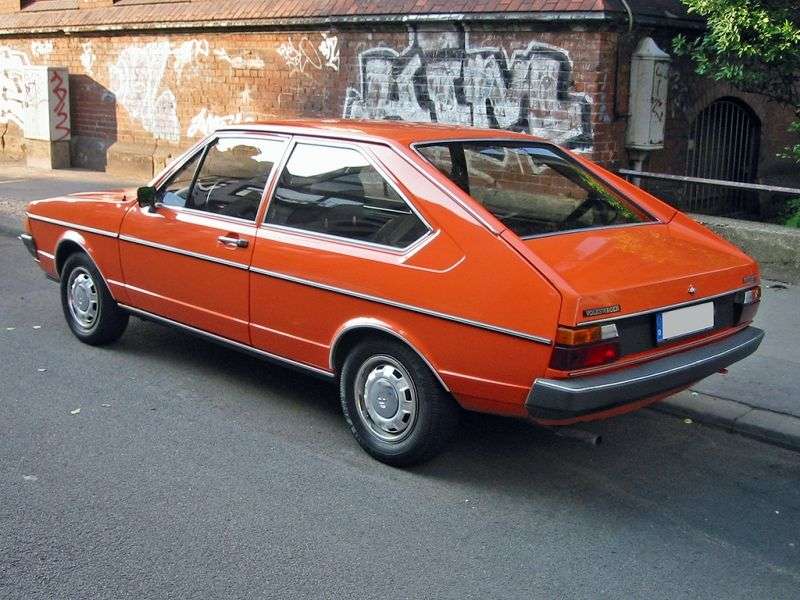 Volkswagen Passat B1 [zmiana stylizacji] fastback 2 drzwiowy. 1,6 MT (1977 1981)