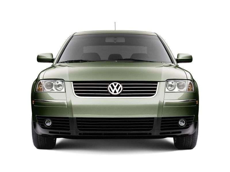 Volkswagen Passat B5.5 [zmiana stylizacji] sedan 2.3 4Motion MT (2000 2005)