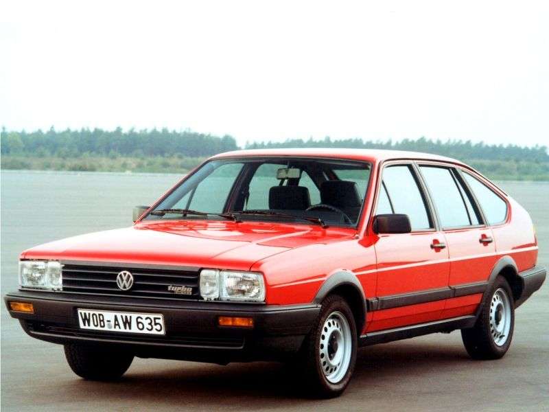 Volkswagen Passat B2 hatchback 5 drzwiowy 1,6 mln ton (1981 1988)