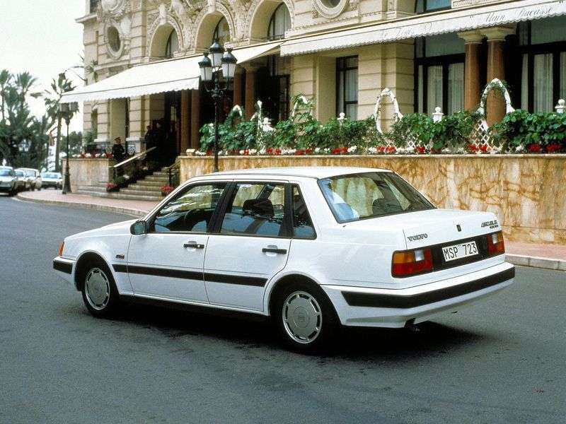 Volvo 460 1st generation 1.7 MT sedan (1988–1993)